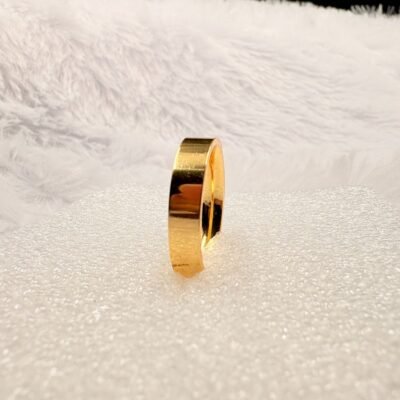 Polished Gold Flat Band