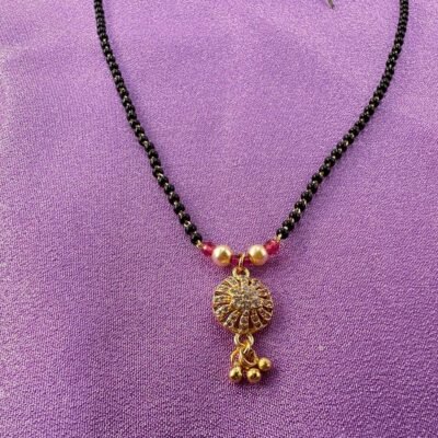 Sunburst Charm Mangalsutra